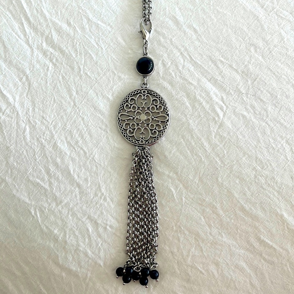 Lia Sophia Necklace. Beautiful and can we dressed up or down